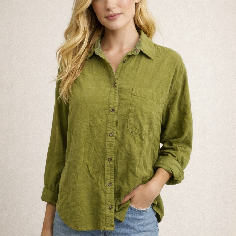 Pilcro The Bo Boyfriend Button down Shirt Green Corduroy Oversized Poet Size L